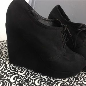 Wedge booties